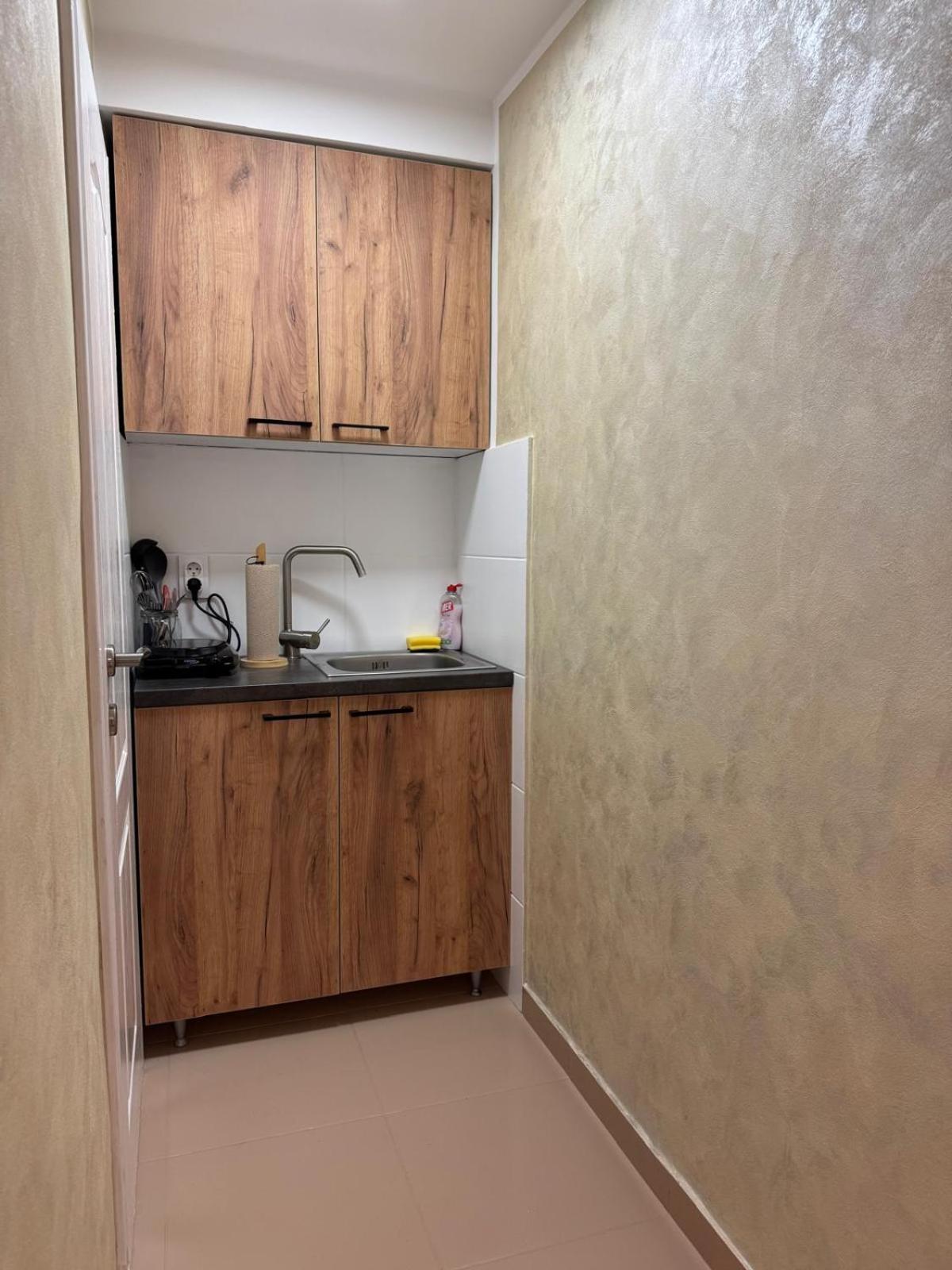 סומבור Apartman Cute&Cosy מראה חיצוני תמונה
